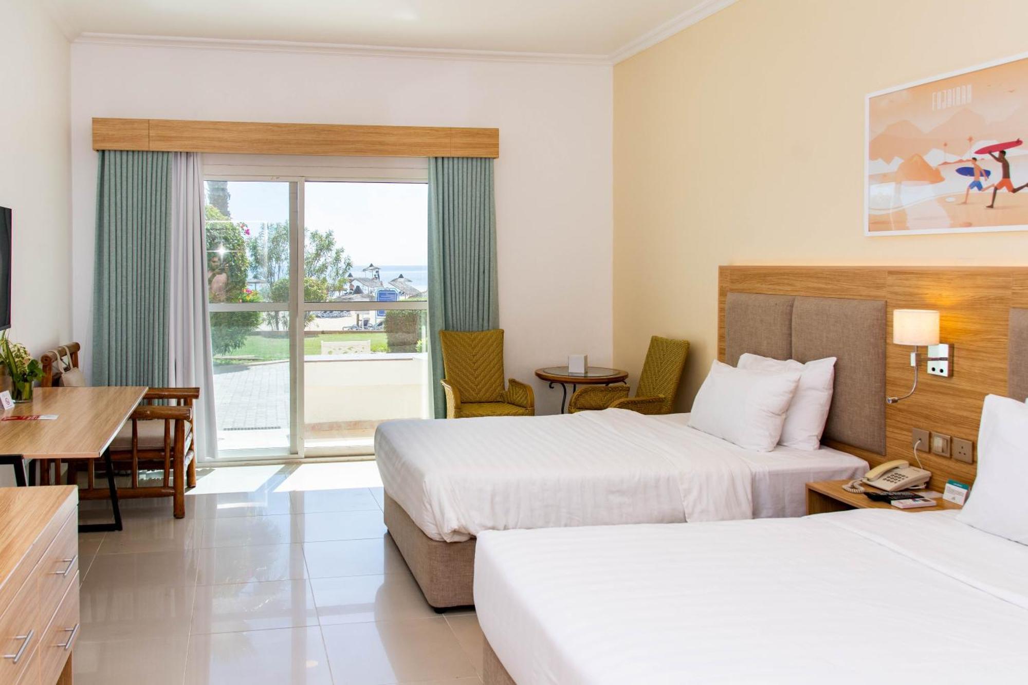 Sandy Beach Hotel&Resort Al Aqah Exterior foto